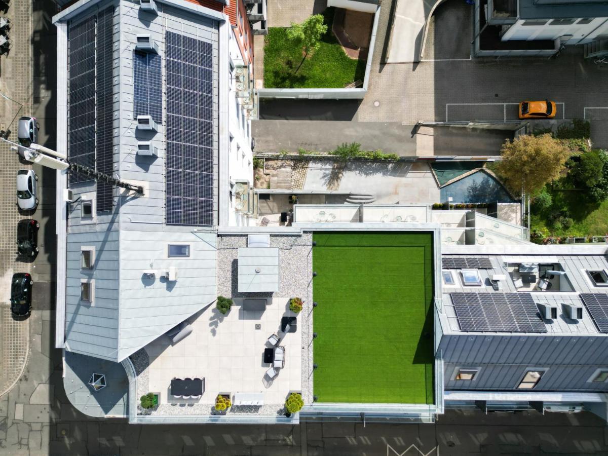 The Penthouse At Eco Smart Apartments Nuremberg Bagian luar foto