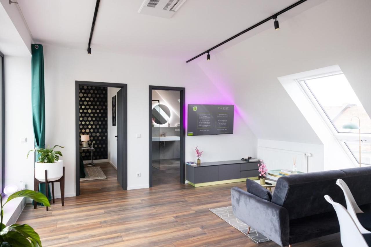 The Penthouse At Eco Smart Apartments Nuremberg Bagian luar foto