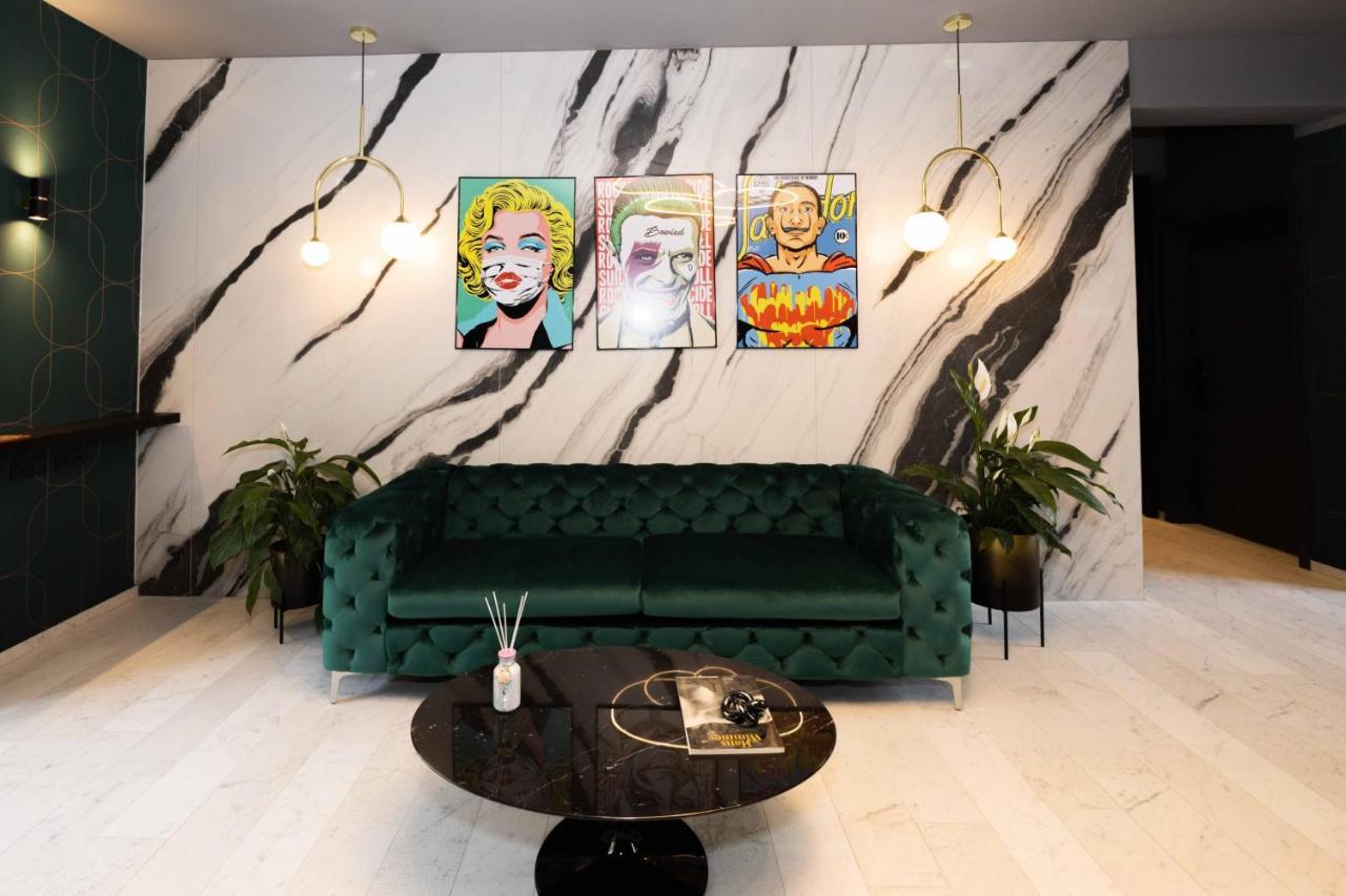 The Penthouse At Eco Smart Apartments Nuremberg Bagian luar foto